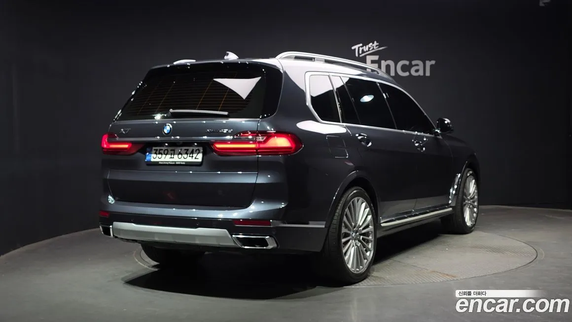 BMW X7 2022 из KR, фото 2