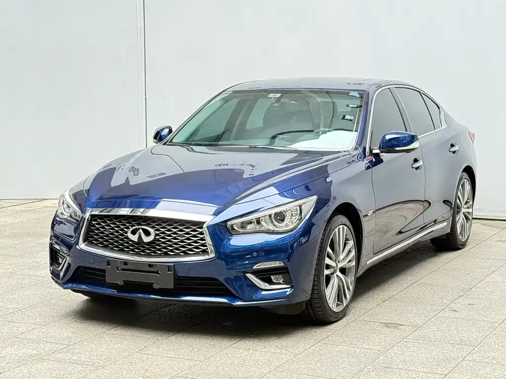 Infiniti Q50L 2023 из CN, фото 1