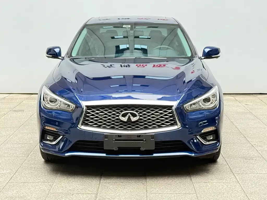 Infiniti Q50L 2023 из CN, фото 3