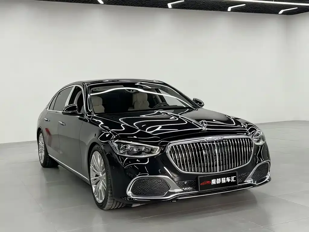 Mercedes-Benz S-Class — фото 1
