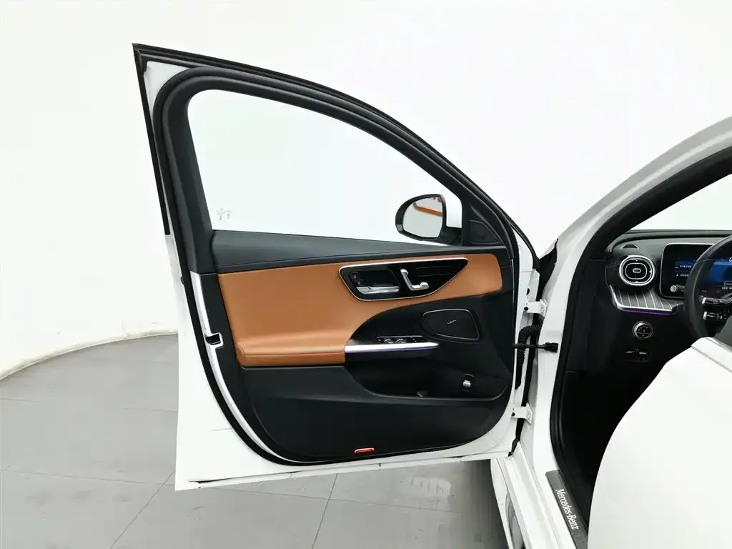 Mercedes-Benz C-Class 2022 из CN, фото 8
