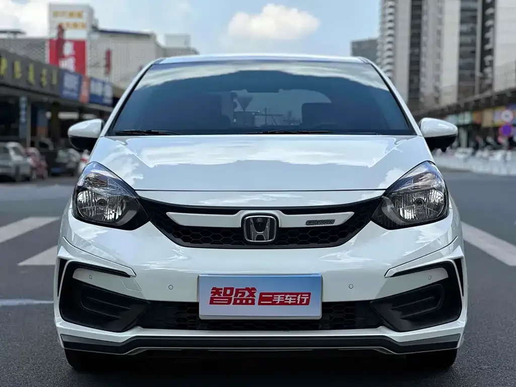 Honda Fit — фото 2