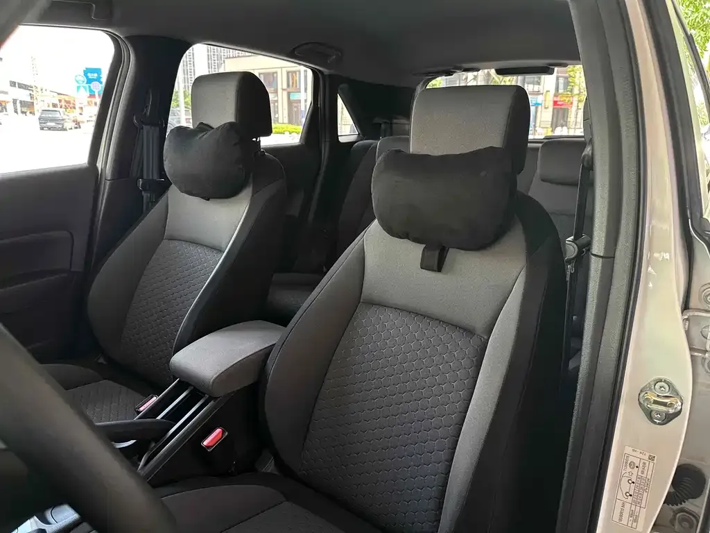 Honda Fit — фото 8