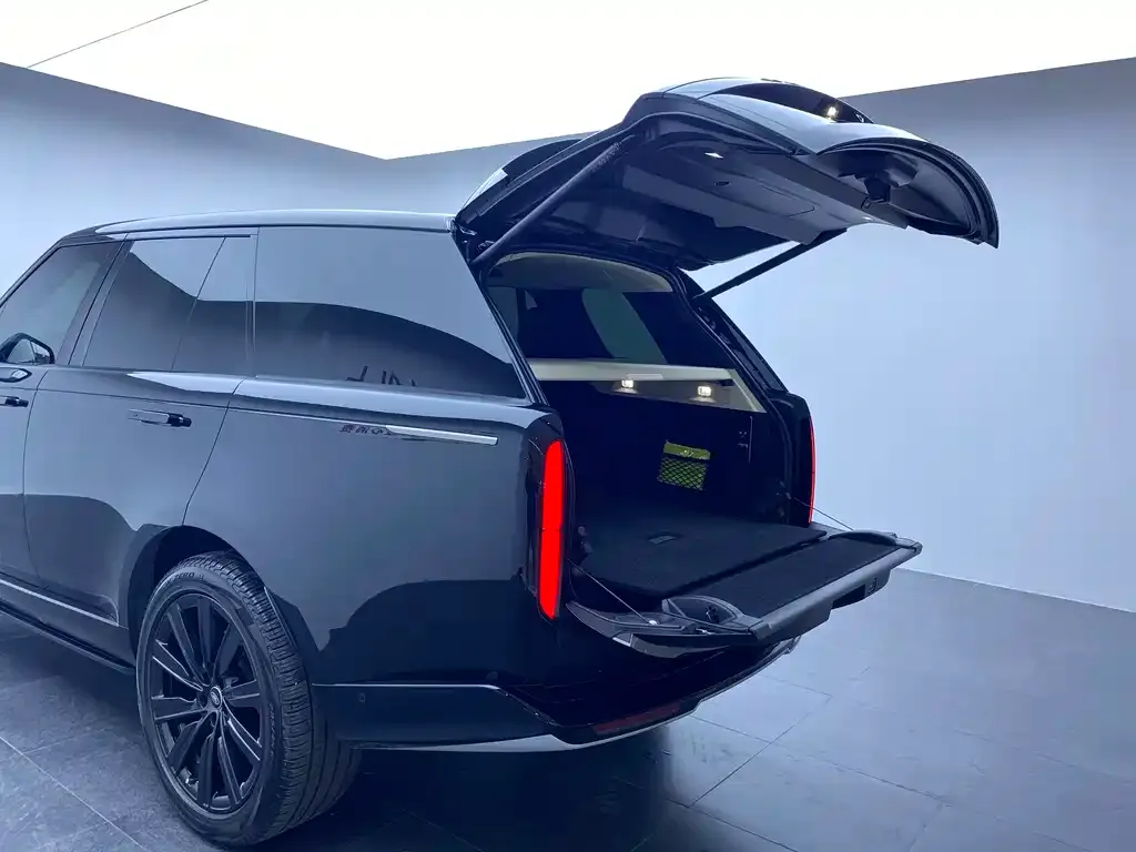 Land Rover Range Rover 2023 из CN, фото 4