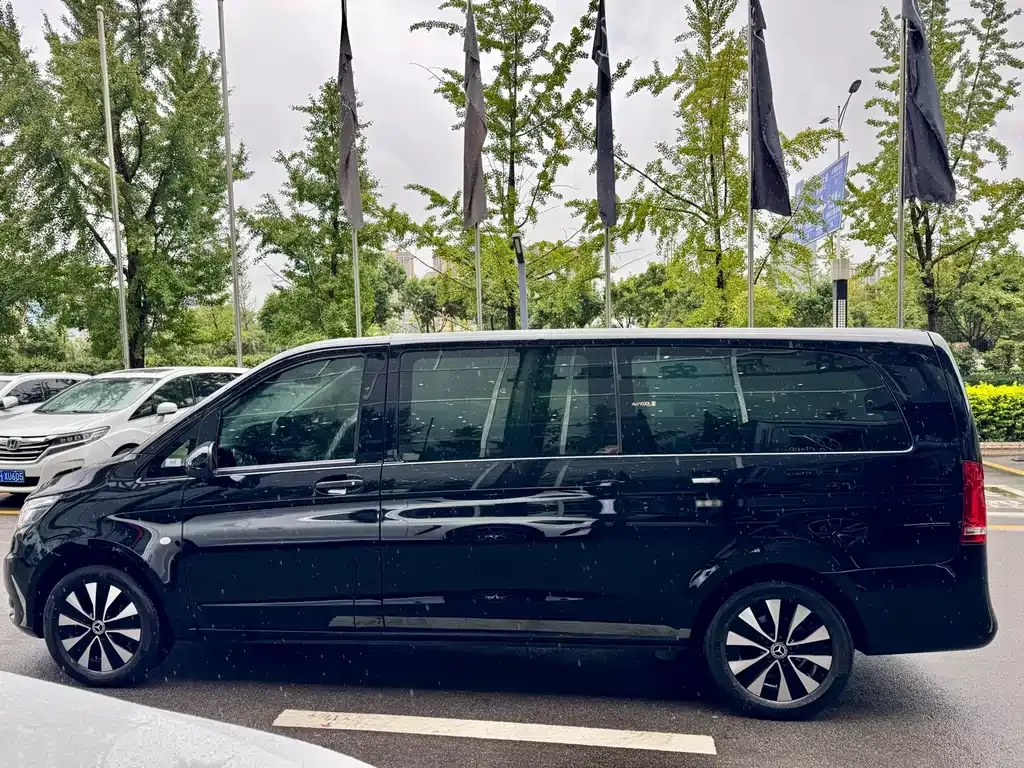 Mercedes-Benz Vito 2022 из CN, фото 8