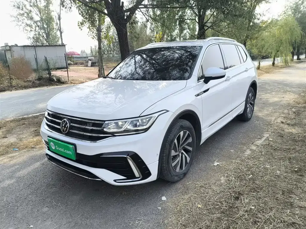 Volkswagen Tiguan L New Energy — фото 2