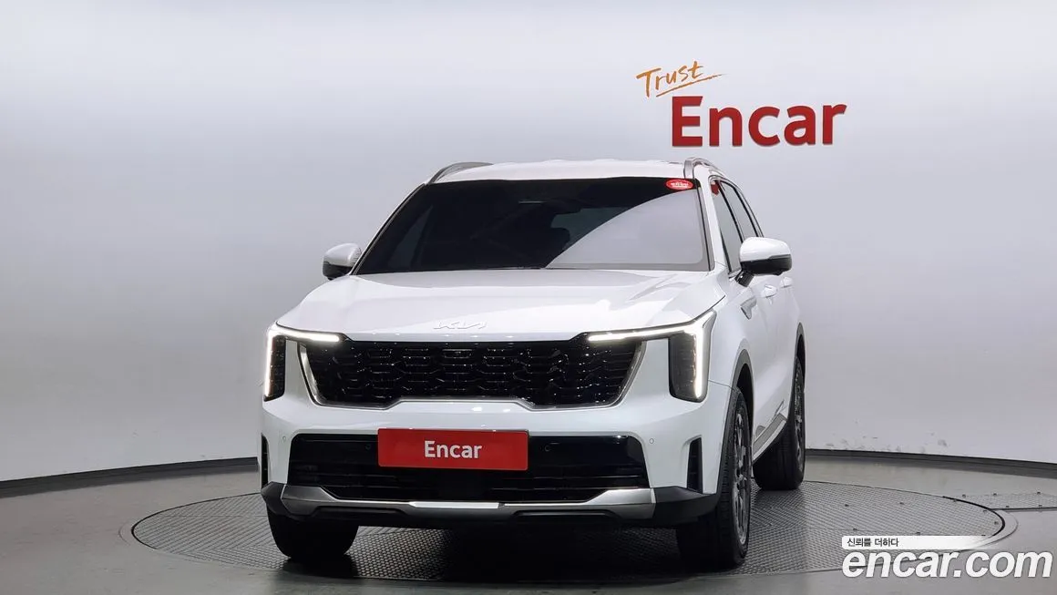 Kia Sorento — фото 3