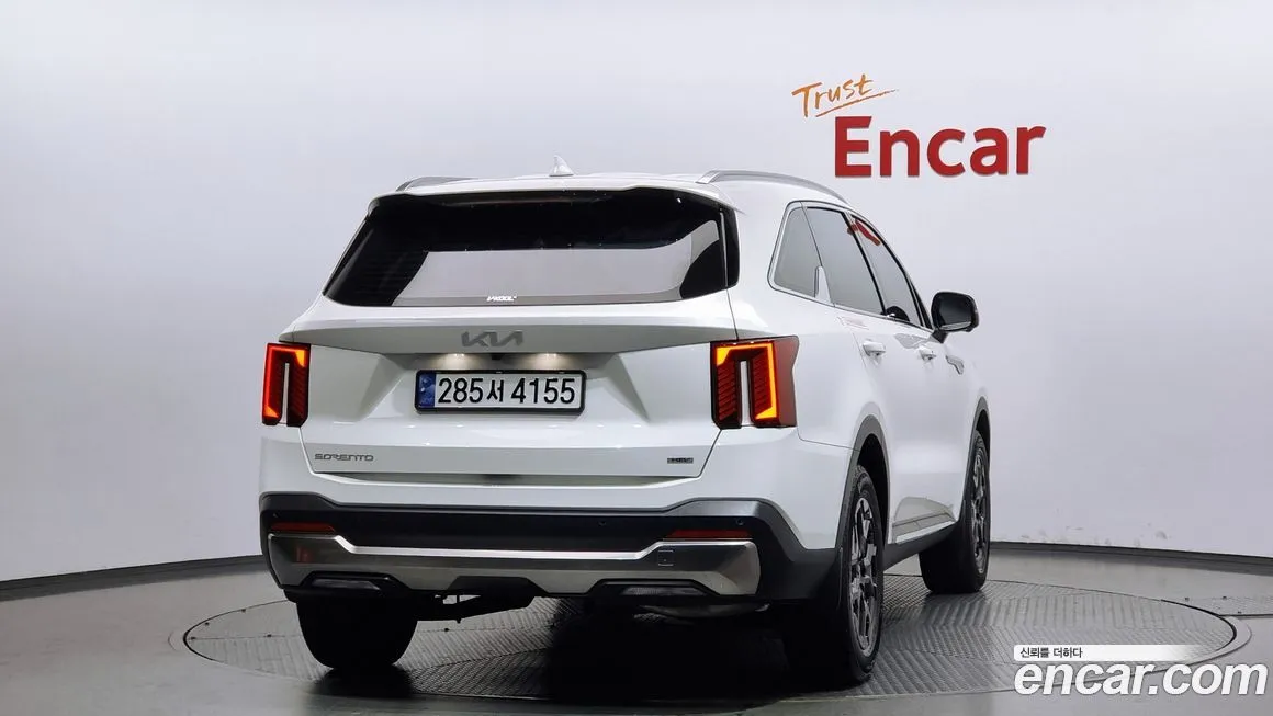 Kia Sorento — фото 4