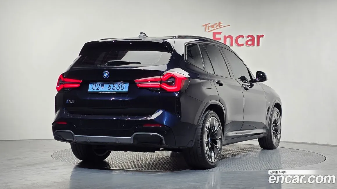 BMW iX3 2025 из KR, фото 2