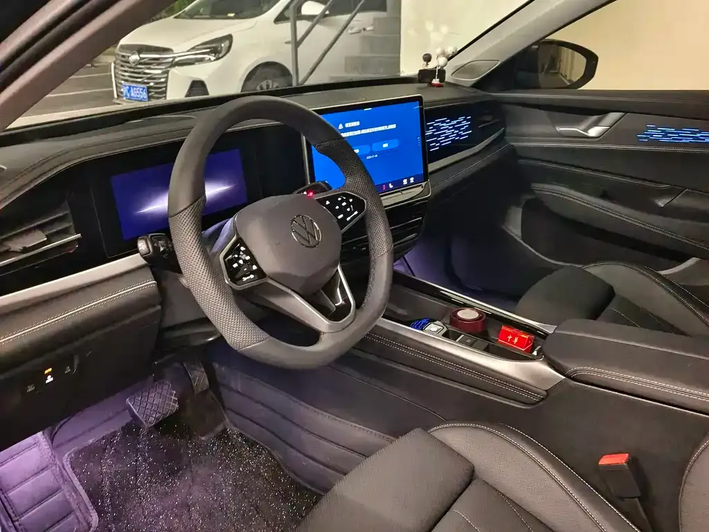 Volkswagen Passat — фото 4