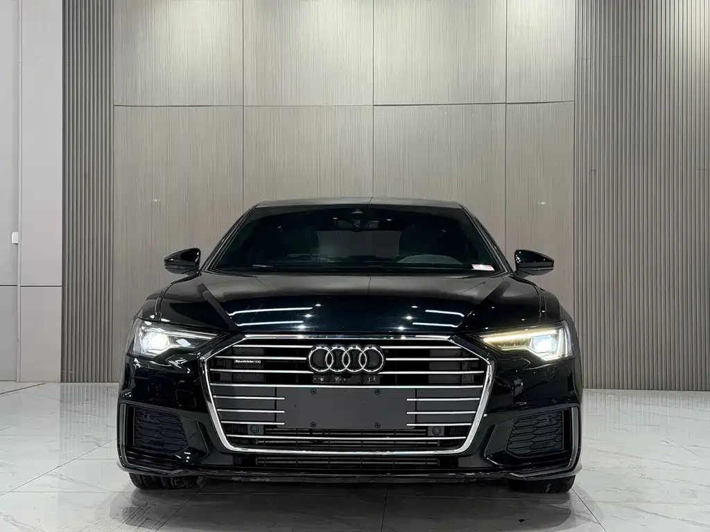 Audi A6L — фото 2