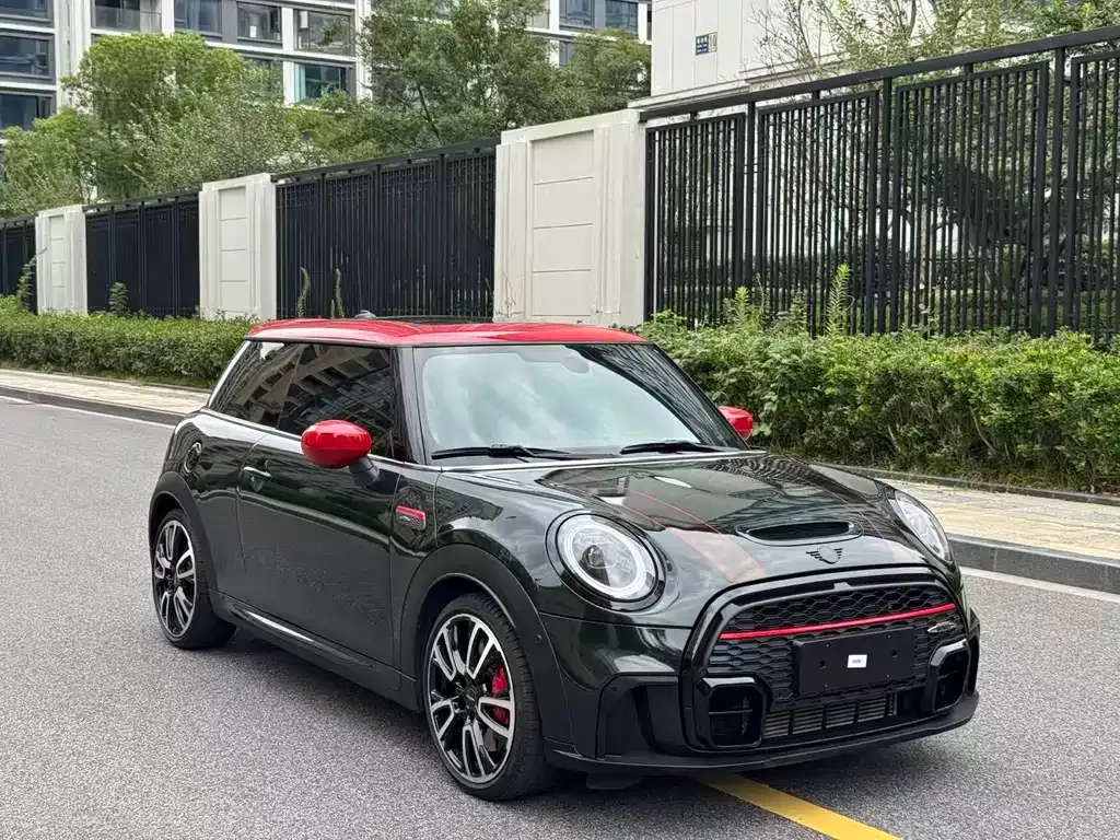 MINI JCW (John Cooper Works) 2021 из CN, фото 2