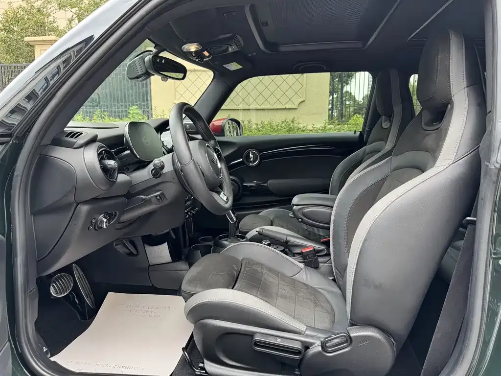 MINI JCW (John Cooper Works) 2021 из CN, фото 8