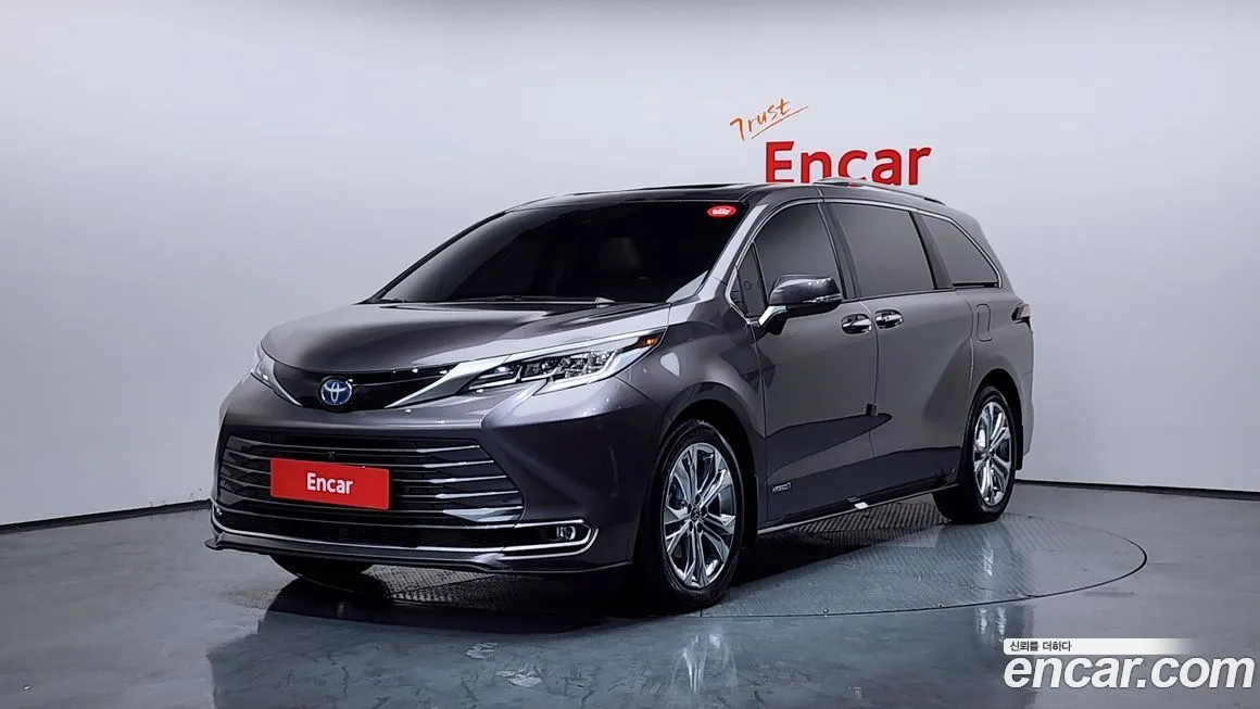 Toyota Sienna 2021 из KR, фото 1