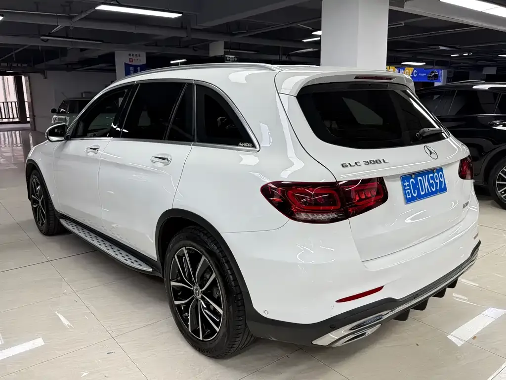 Mercedes-Benz GLC — фото 7