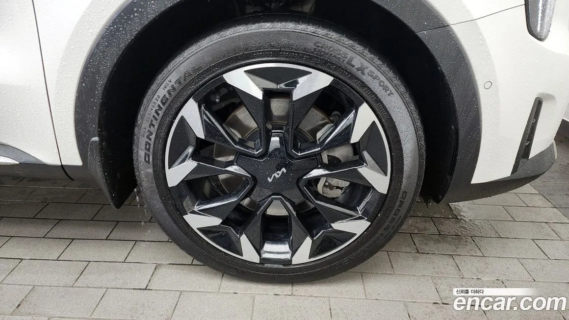 Kia Sorento — фото 5