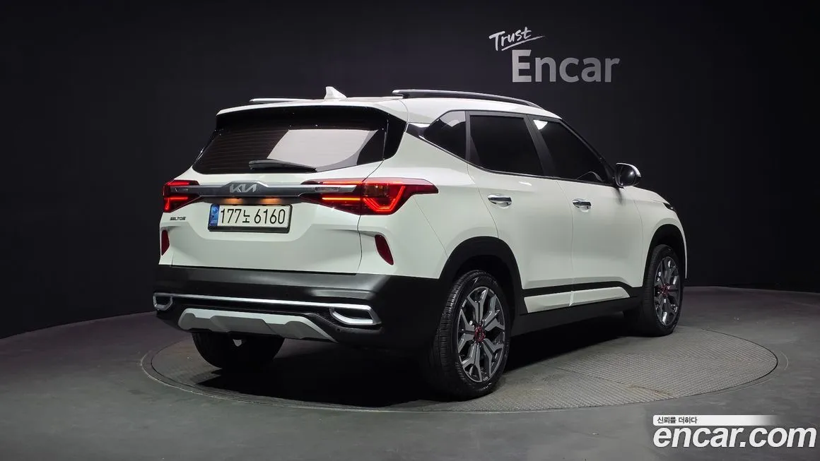 Kia Seltos 2023 из KR, фото 2
