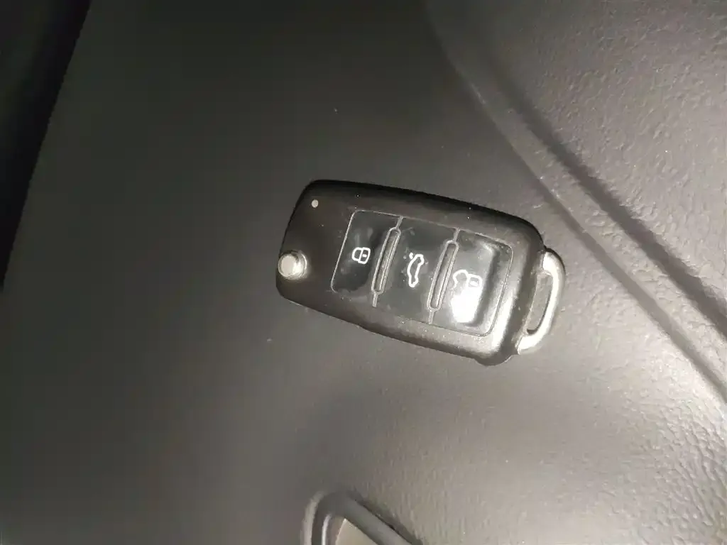 Tesla Model 3 2024 из CN, фото 10