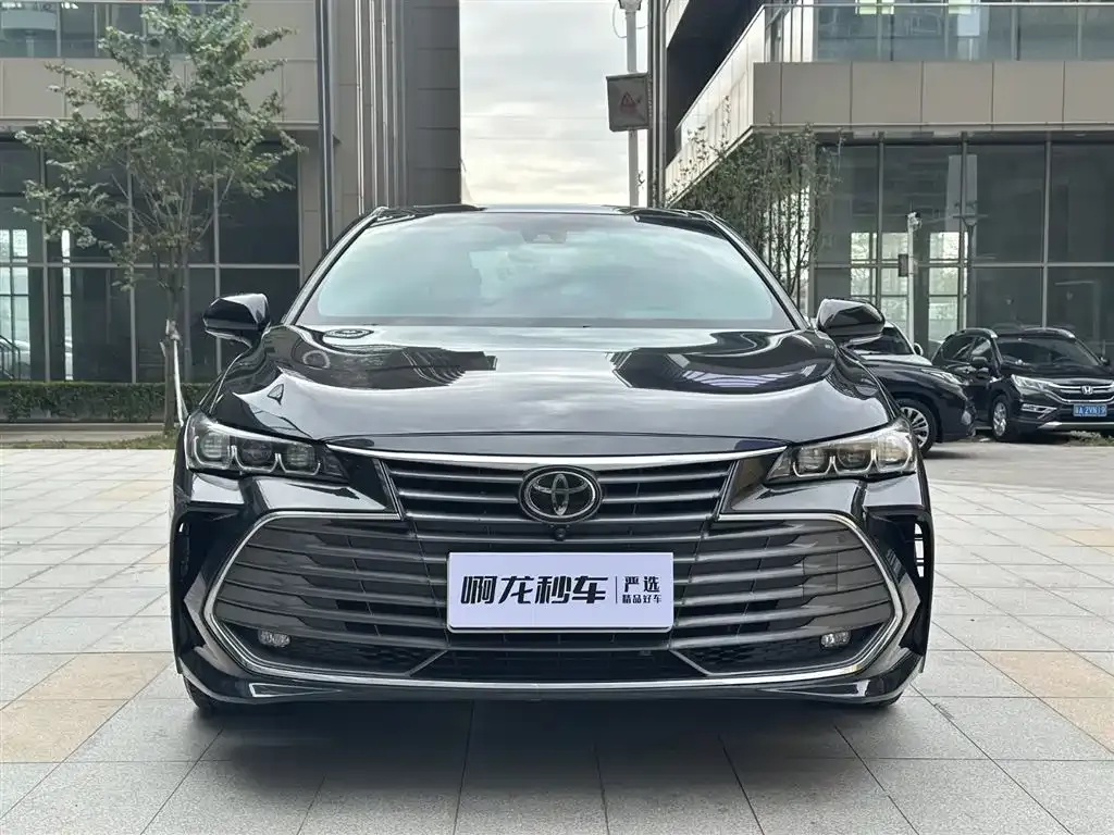 Toyota Avalon 2021 из CN, фото 2