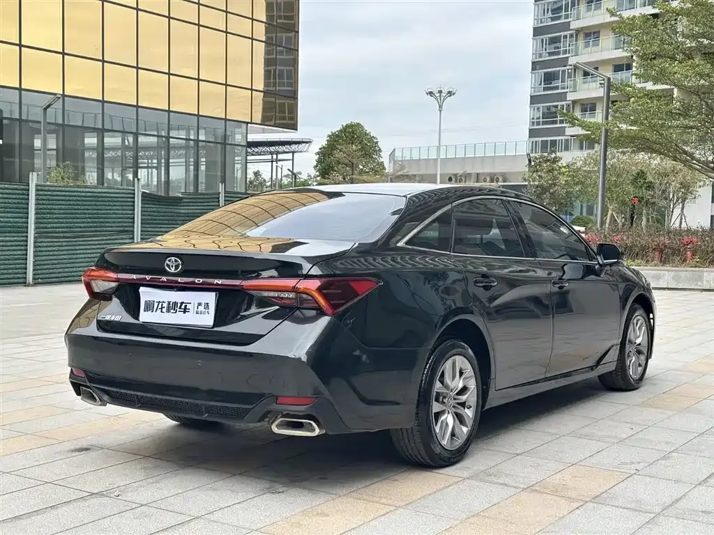 Toyota Avalon 2021 из CN, фото 4
