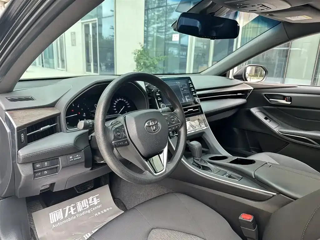 Toyota Avalon 2021 из CN, фото 8