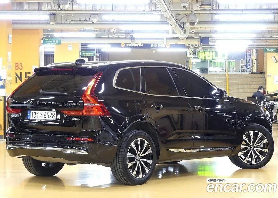 Volvo XC60 — фото 2