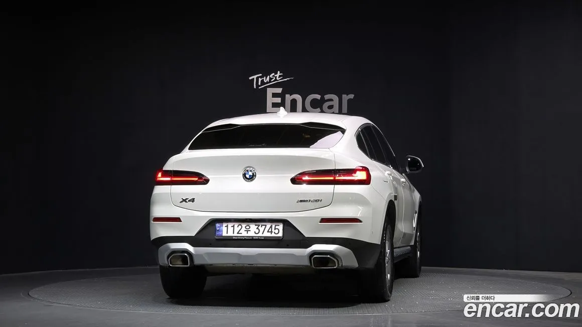 BMW X4 2023 из KR, фото 4