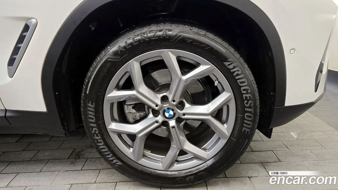 BMW X4 2023 из KR, фото 5