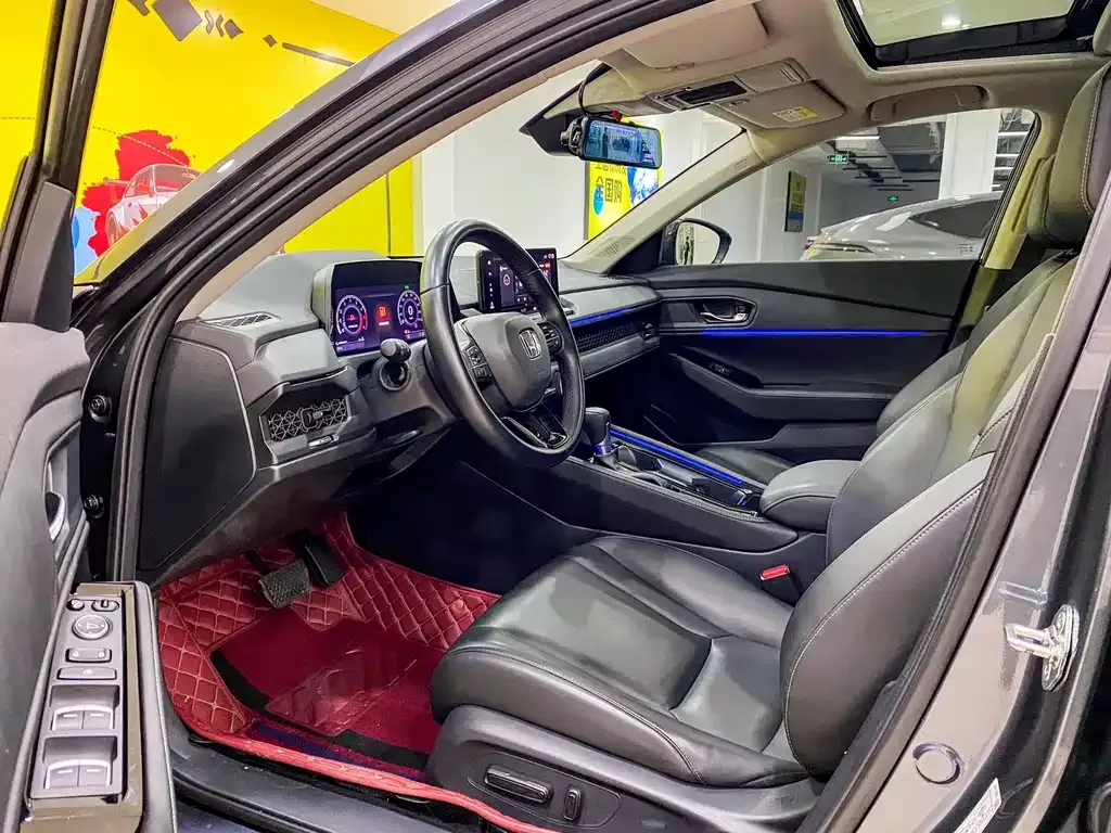 Honda Accord — фото 4