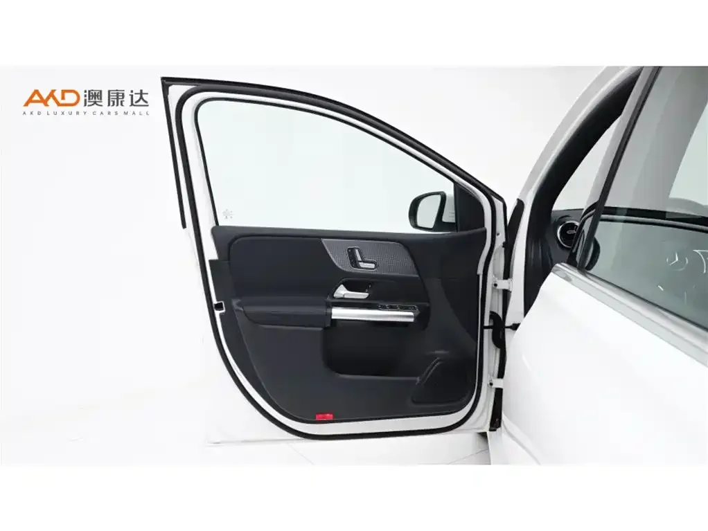 Mercedes-Benz B-Class — фото 10