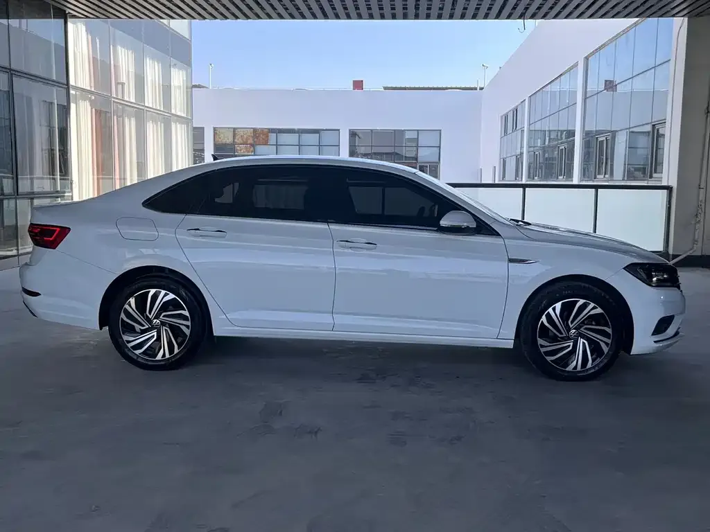 Volkswagen Sagitar 2021 из CN, фото 6