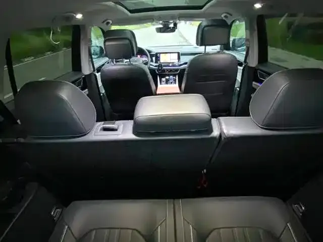 Volkswagen Teramont 2023 из CN, фото 8
