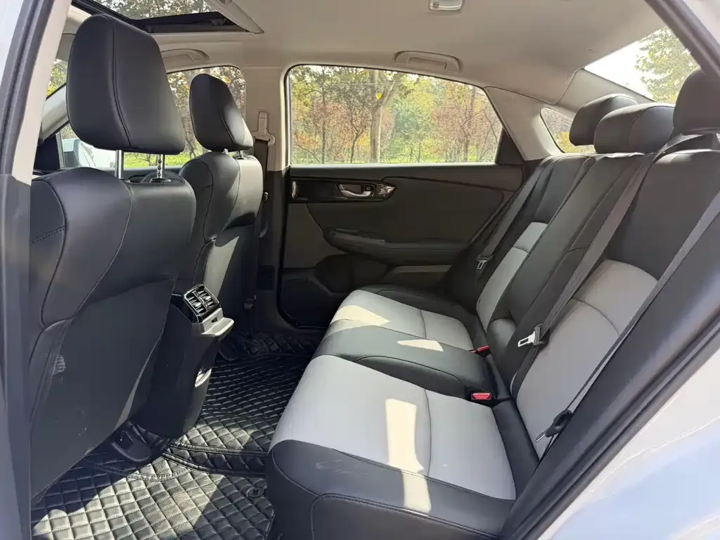 Honda Envix 2023 из CN, фото 9