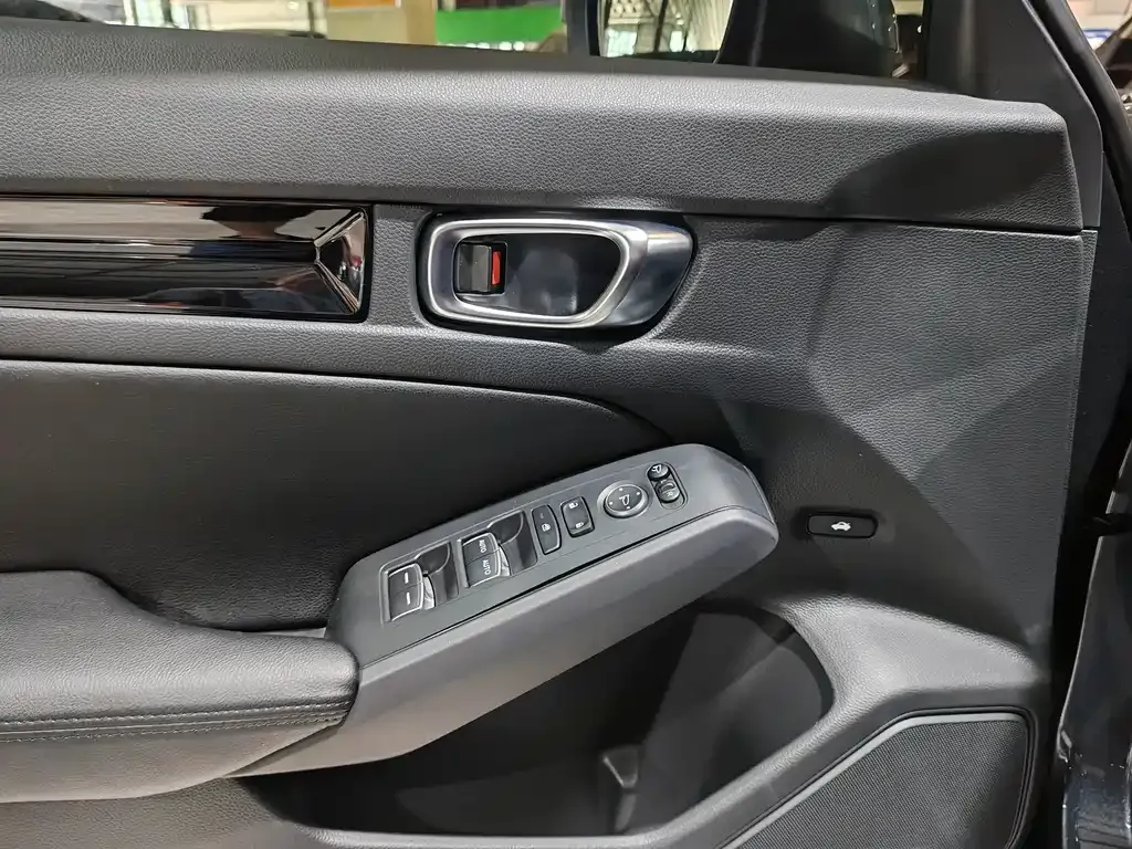 Honda Civic — фото 7