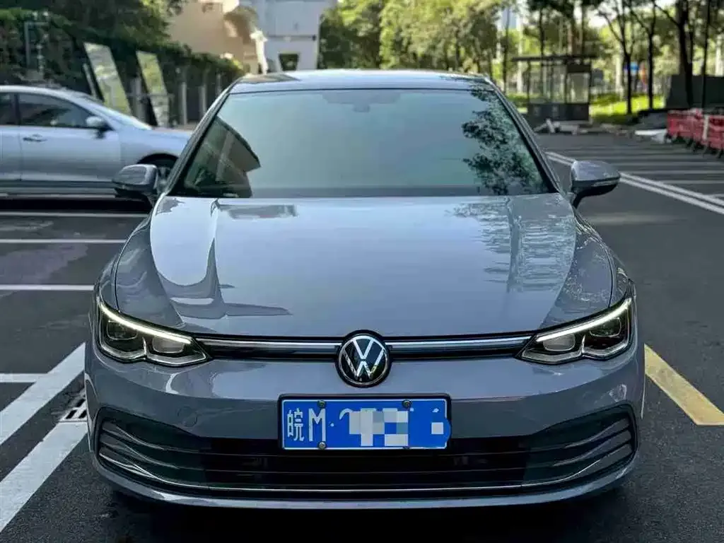 Volkswagen Golf 2022 из CN, фото 3
