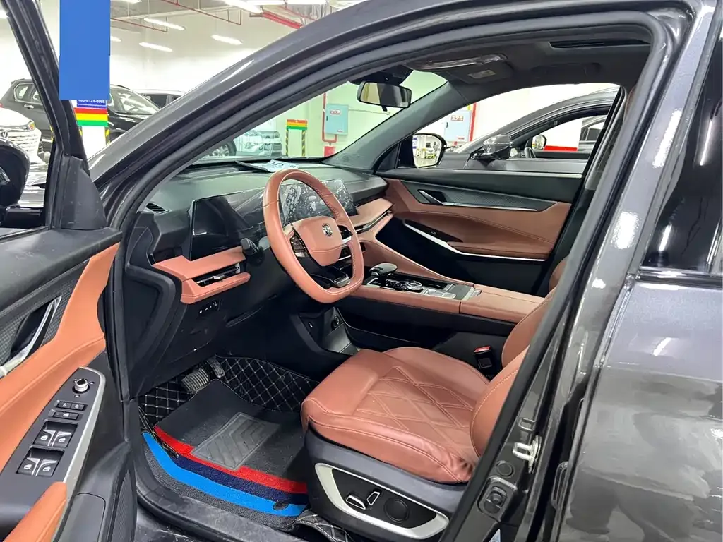 Changan CS75PLUS — фото 4
