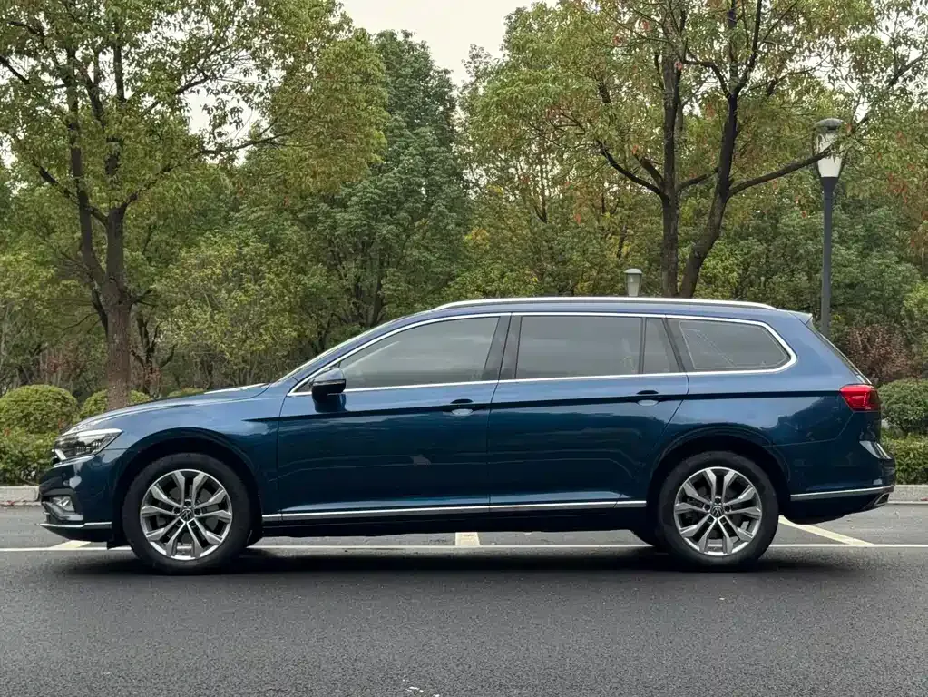 Volkswagen Viloran 2022 из CN, фото 3
