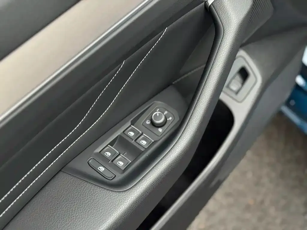 Volkswagen Viloran 2022 из CN, фото 6