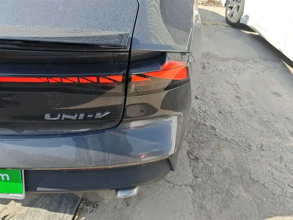 Changan UNI-V 2025 из CN, фото 8