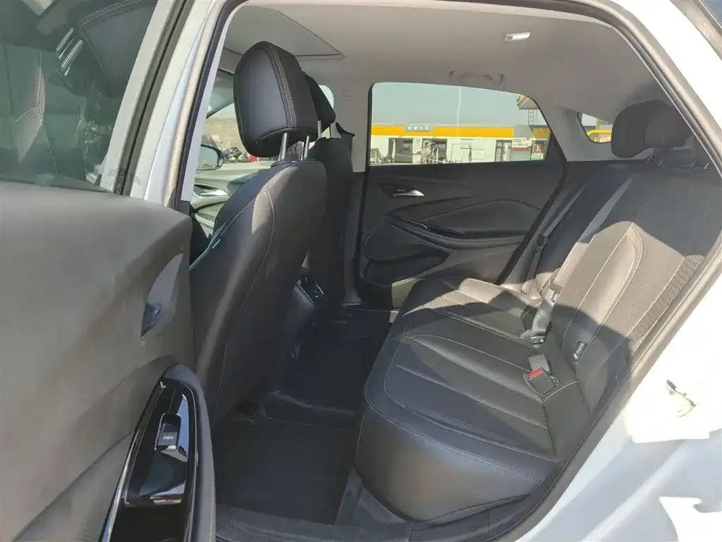 Buick Verano 2023 из CN, фото 10
