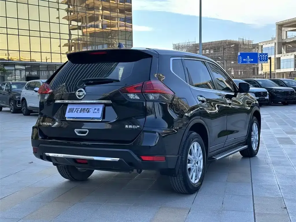 Nissan X-Trail — фото 4