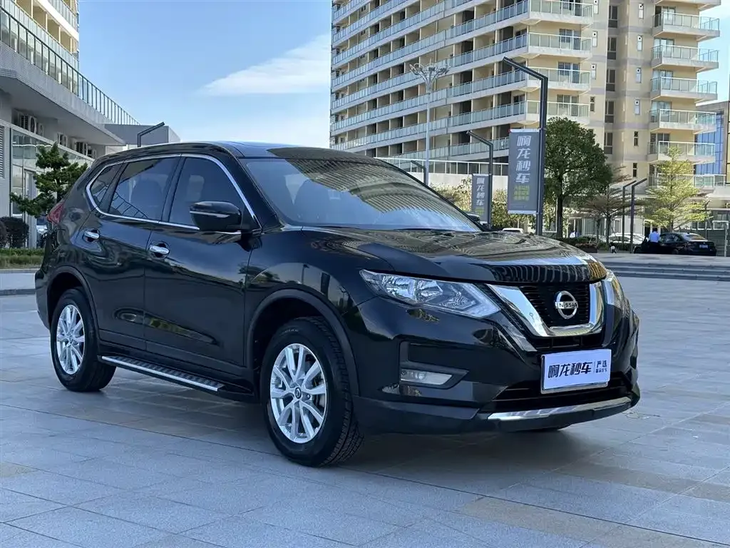 Nissan X-Trail — фото 6
