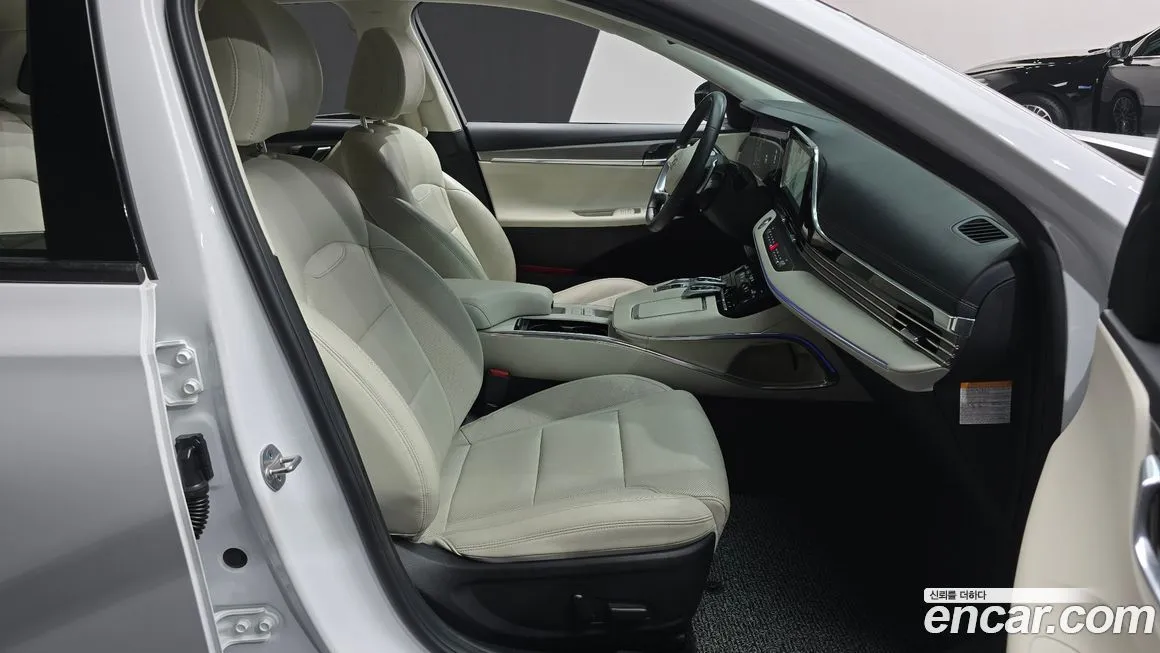 Hyundai Grandeur 2023 из KR, фото 10