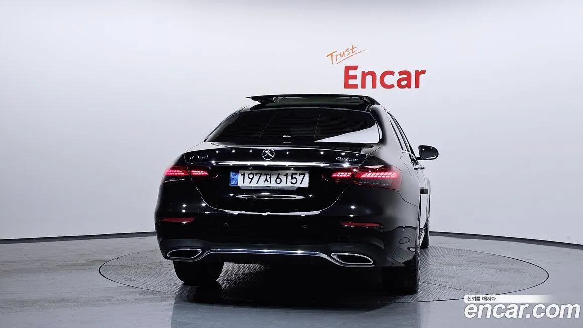 Mercedes-Benz E-Class 2022 из KR, фото 4