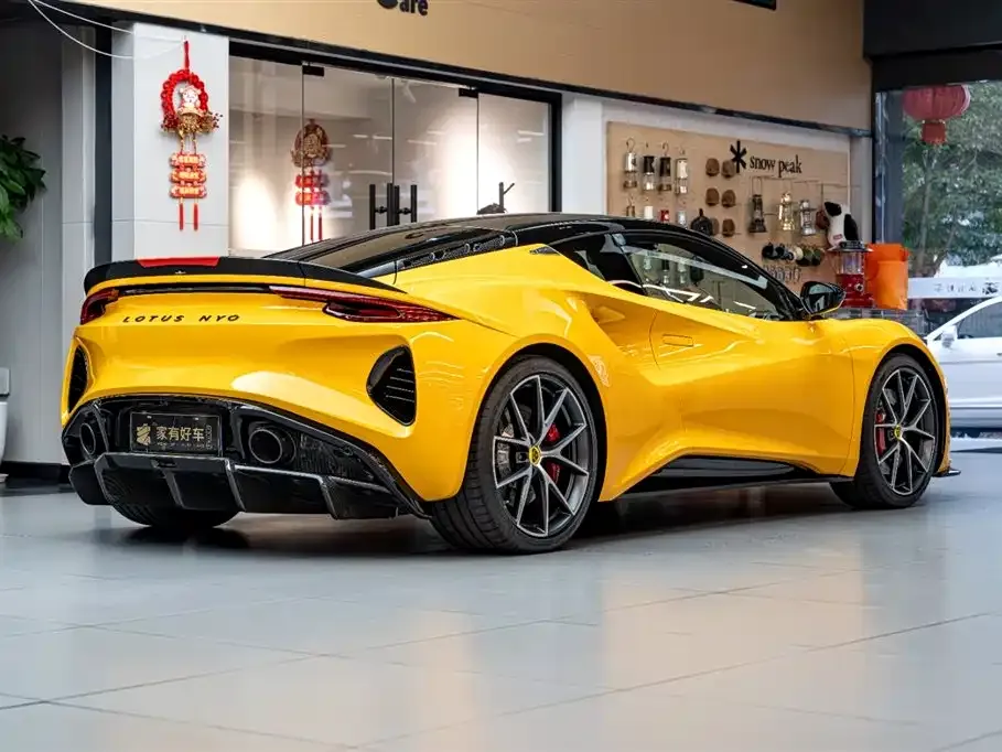 Lotus Emira 2023 из CN, фото 4
