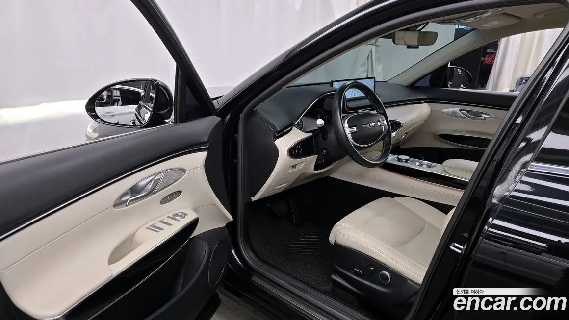 Genesis GV70 — фото 10
