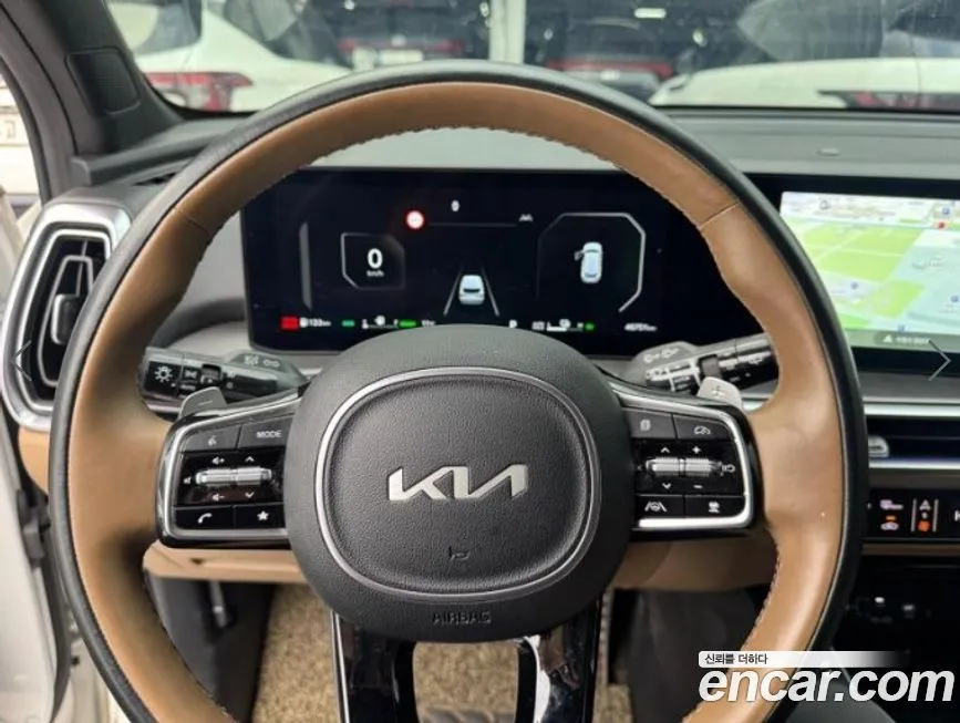 Kia Sorento — фото 8