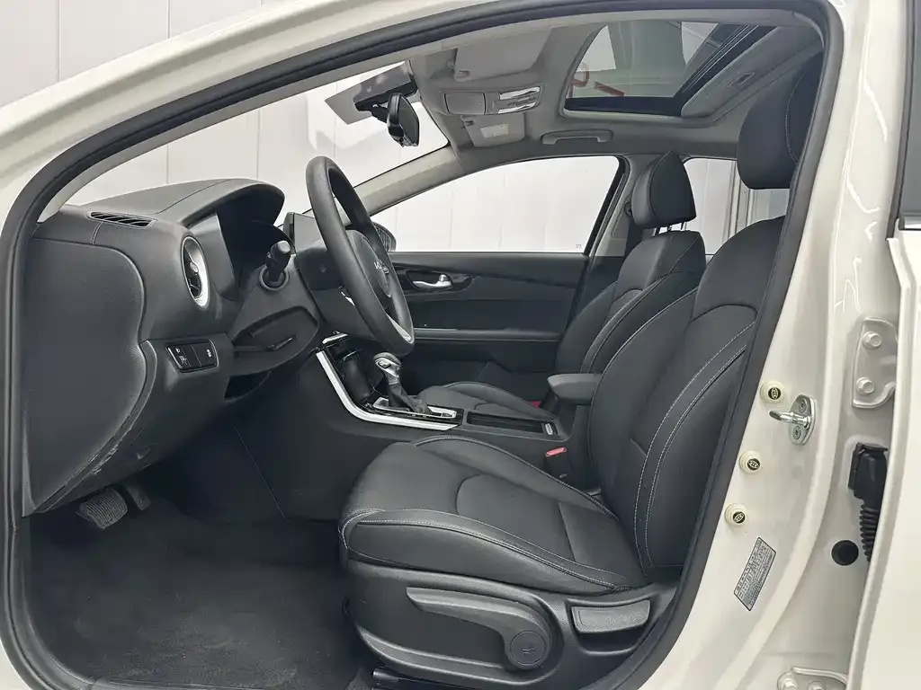 Kia K3 2022 из CN, фото 4