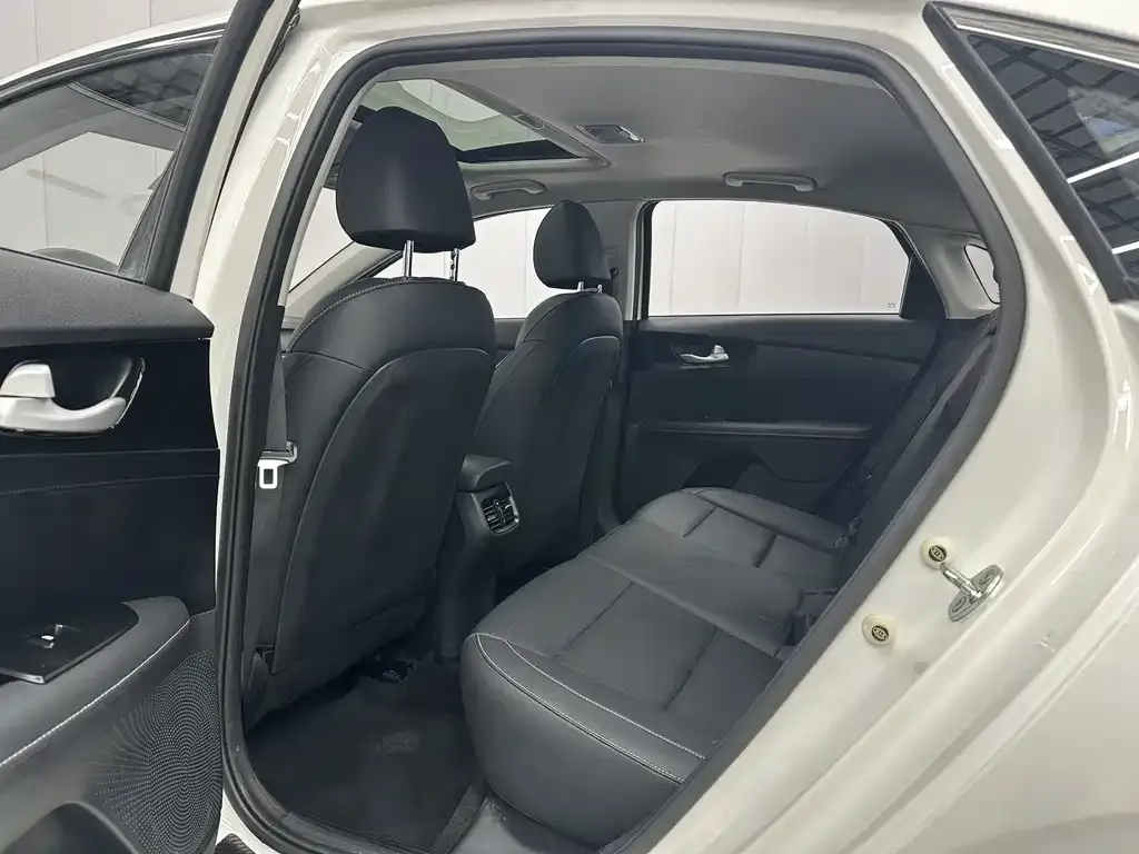 Kia K3 2022 из CN, фото 5