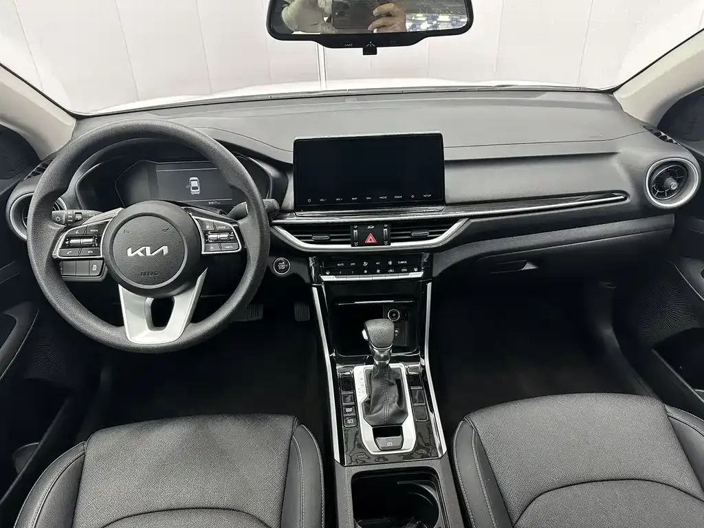 Kia K3 2022 из CN, фото 6